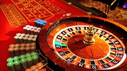 Casino Strategies: How to Win More at Slot Machines and Poker